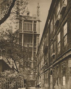 Pinnacled Tower of the Records Office from Cliffords Inn