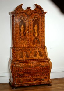 Closed Bureau