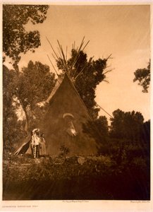 Apsaroke Medicine Tipi by Edward Sheriff (after) Curtis
