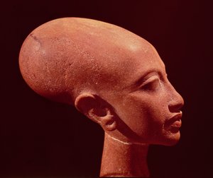 Portrait bust of a daughter of King Akhenaten, c.1375 BC
