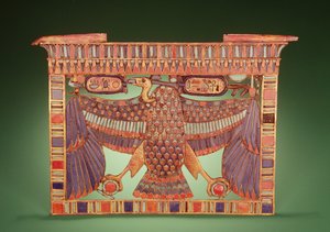 Pylon pectoral decorated with the vulture of Upper Egypt, from the tomb of Tutankhamun, New Kingdom