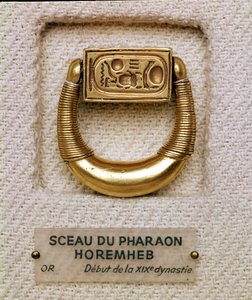 Ring with the seal of General Horemheb, New Kingdom