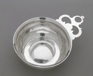 Porringer by Elias Pelletreau