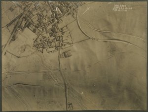 Aerial photograph with WWI trenches, 1917