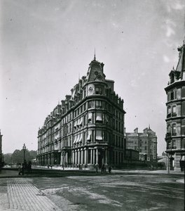 Grosvenor Place, London