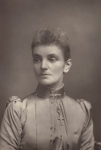 Lady Jeune by English Photographer