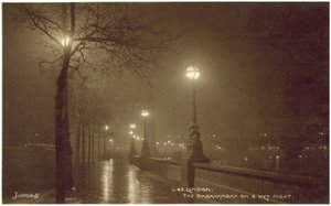 London, the Embankment on a wet night