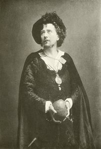 Mr. Beerbohm Tree as Hamlet (gravure) by English Photographer