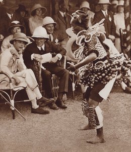 Native Beauty in Freetown, Sierra Leone, Dancing in Front of the Future King Edward VIII