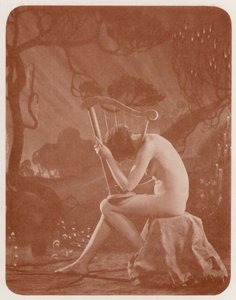 Nudist art: Heart Strings by English Photographer