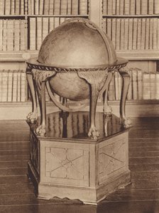 Oxford: Oriel College, An eighteenth century Globe in the Library