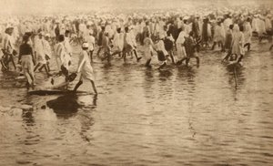 Supporters of Mahatma Gandhi protesting against the British salt tax in India