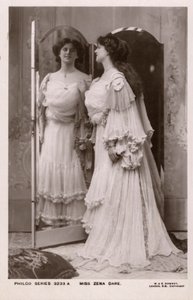Zena Dare, English singer and actress by English Photographer