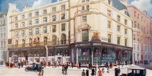 Goldsmiths & Silversmiths Company Ltd, of 112 Regent Street by English School