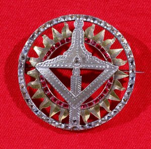 Masonic badge or jewel worn by members of the Grand Lodge