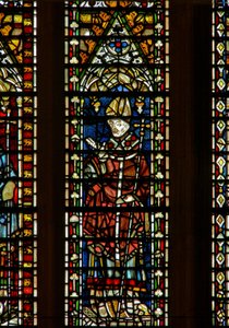 Window Ww depicting an archbishop