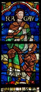 Window depicting a genealogical figure: Ragau