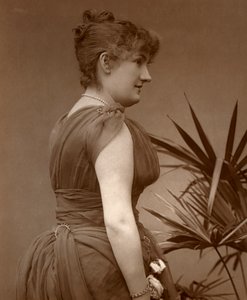 Miss Edith Woodworth, British actress by Ernest Barraud