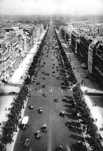 View of the Avenue des Champs Elysees, Paris by Ernest Flammarion