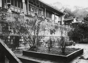 Prayer Hall in the Monastery of the Rushing Source on Drum Mountain near Fuchou