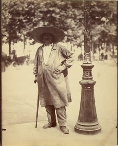 Fort de la Halle (Market Porter) by Eugène Atget