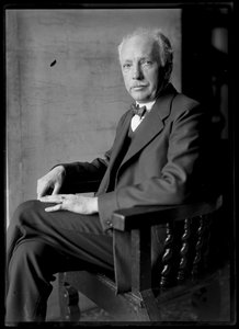 Richard Strauss (1864-1949) by Ferdinand Schmutzer