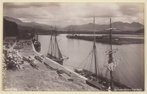 Portmadoc Harbour from Borth, 1860-94 by Francis Bedford