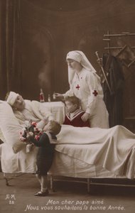 Children wishing a Happy New Year to their injured father, WW1