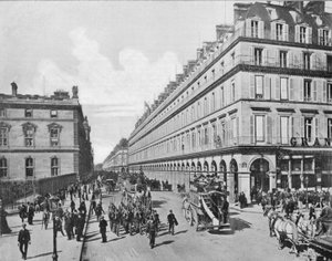 Paris - La Rue de Rivoli by French Photographer