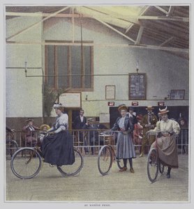 Women cyclists by French Photographer