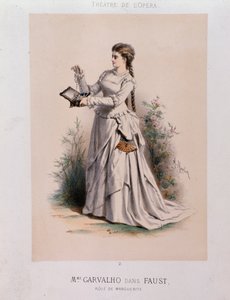 Carolyne Carvalho, french soprano performing Margherita in Faust