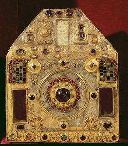 Phylactery or pentagonal reliquary