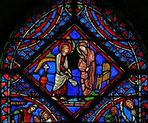 Window depicting the Annunciation