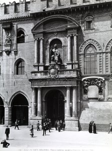 View of the Portal by Galeazzo and Tibaldi Alessi