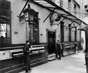 Lombard Street Post Office, City of London, late 19th-early 20th century