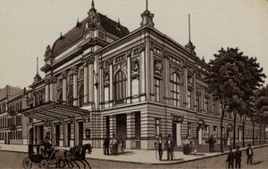 Hamburg: Deutsches Schauspielhaus, The German Theatre by German School