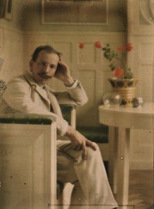 Self-portrait of Heinrich Kühn, Autochrome