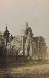 First World War: Ukraine in the years 1914-1916 during the invasion of the German army. View of Sumy by Heldenfriedhof Dsessentniki (attr. to)