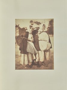 Newhaven Fishwives by Hill and Adamson
