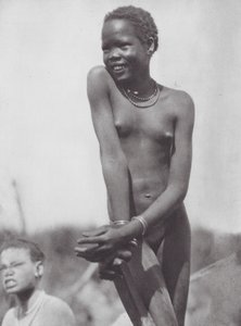 Africa: Nuer girl