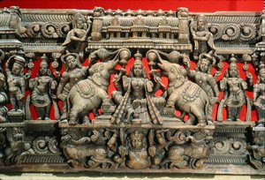 Gata Lakshmi, Goddess of Good Fortune & Abundance