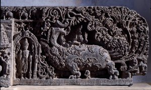 Hinduism: Krishna as Venugopala. Black stone sculpture, right part, 12th century - from Halebidu, Mysore - Calcutta, Indian museum by Indian School