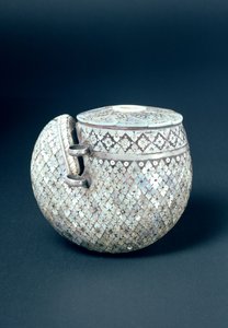 Powder horn, Indian, 18th century by Indian School