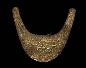 Frontal (lamba), Sumba Island peoples