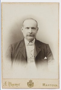 Photo on a postcard portraying the painter Albano Lugli