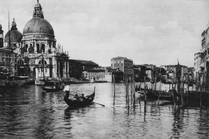 Venezia, Chiesa della Salute by Italian Photographer