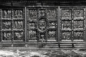 Front of the Wulvinius Altar, presented by Angilberto II in 835