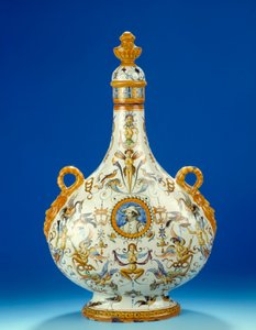 Vase in the Shape of a Gourd in Majolica