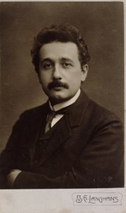 Carte-de-visite Portrait of Albert Einstein Taken in Prague in 1912