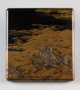 Writing Box with Design of Waves and Rocks, Muromachi period, second half of 15th century